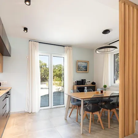 Вилла Wellness Villas, Kastellos